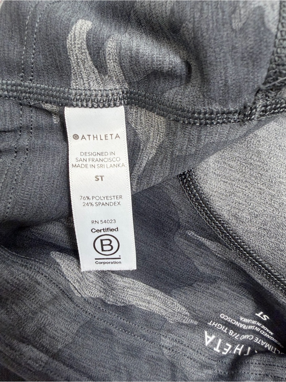Athleta leggings set of 3 - Small / Medium Tall - Picture 16 of 16